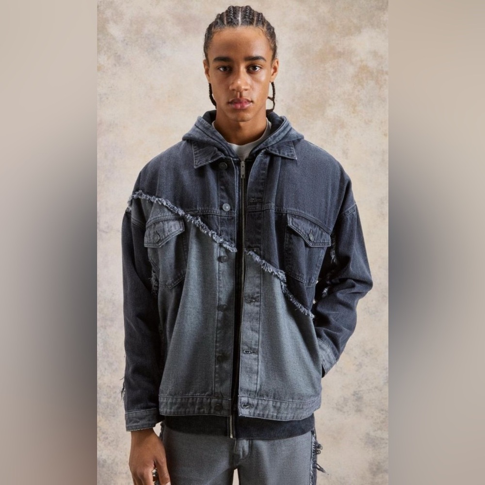 NWT [BoohooMan] Oversized Spliced Frayed Edge Denim Jacket in Mid Gray Men's XL - Picture 5 of 10